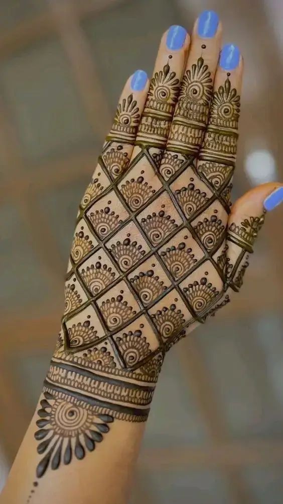 Shifa mehandi artist portfolio